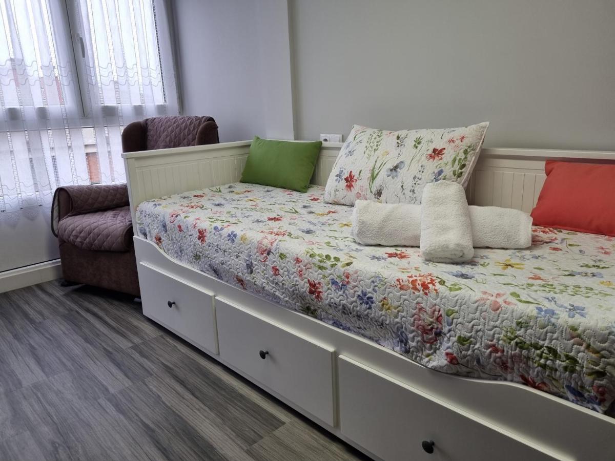 153A 3 Dormitorios Barrio De La Arena Con Parking 希洪 外观 照片
